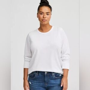 NWT | Torrid Size 3 | Crew Neck Long Sleeve Tee